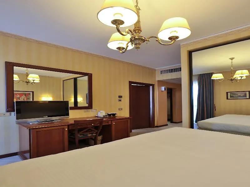 Una Hotels Hotel & Residence Contessa Jolanda Milano