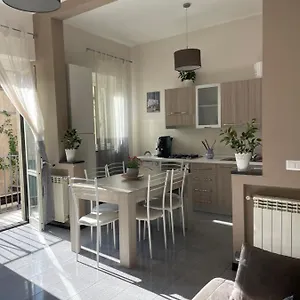 Apartament Casa Elodie 